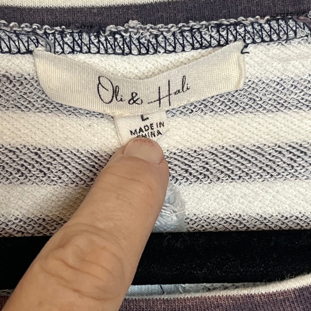 Oli & Hali Star Patch Striped Sweatshirt Distressed Boutique Brown Large - Picture 9 of 12